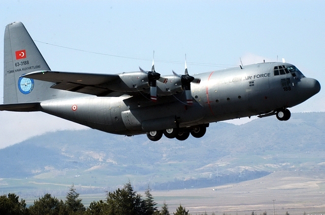 TSK TÜRK HACILAR İÇİN CİDDE’YE C-130 GÖNDERİYOR