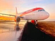 EASYJET UÇAĞI TAKSİ YOLUNDAN TOPRAK ZEMİNE ÇIKTI